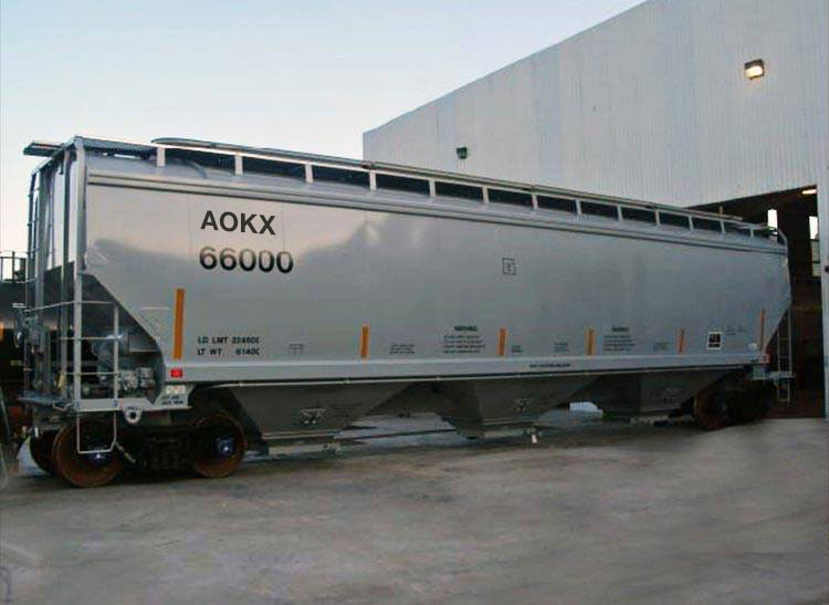 5200 Covered Hopper Railcar